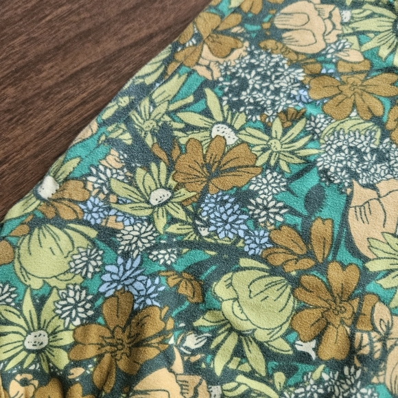 Lularoe Tall and Curvy Leggings Womens OS Stretch Floral 70s Groovy Flower Power - Picture 6 of 6